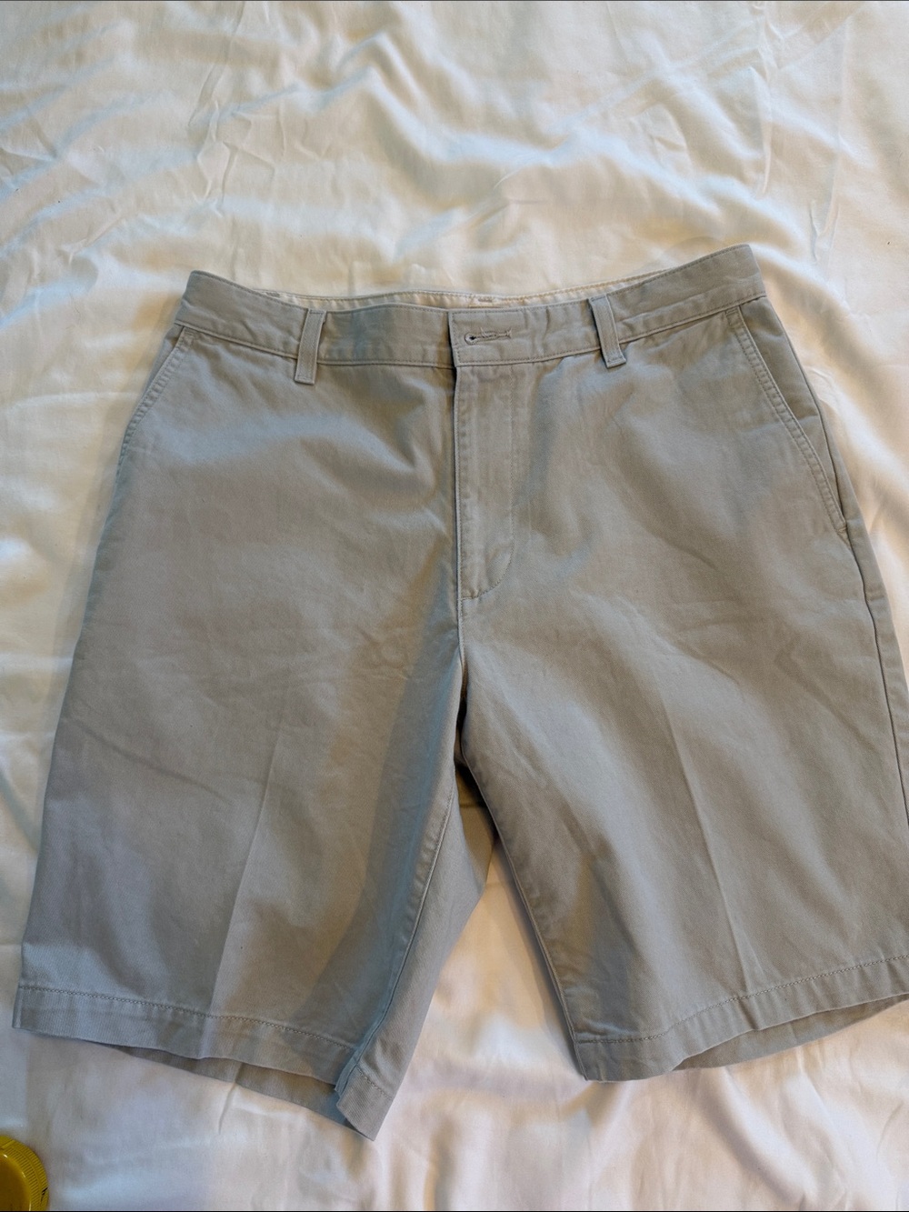 Dockers Men's Flat-Front Cotton Shorts - Light tan